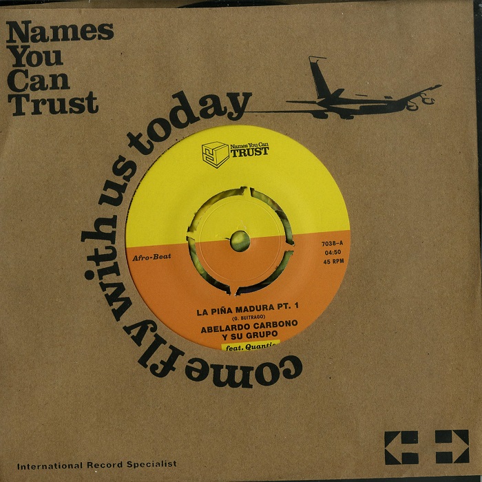 Abelardo Carbono Y Su Grupo Feat. Quantic - La Piña Madura (7") (VG+/M) - Image 4